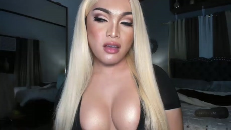 fellipina_tgirl  10-02-2022
